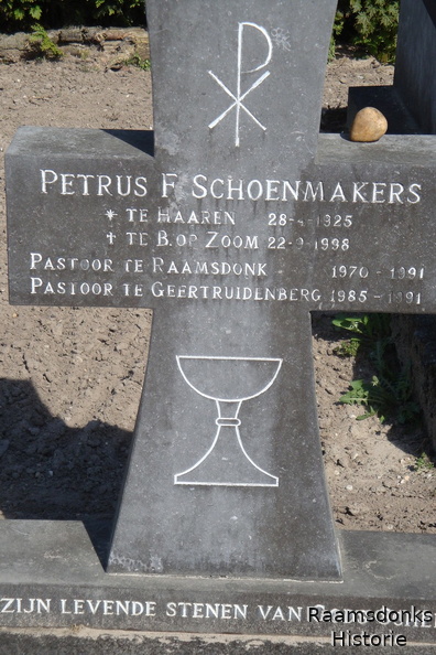 schoenmakers.p.f._1925-1998_pastoor_g..jpg