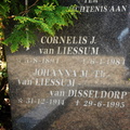 liessum.van.c.j. 1891-1981 disseldorp.van.j.m.t. 1914-1995 g